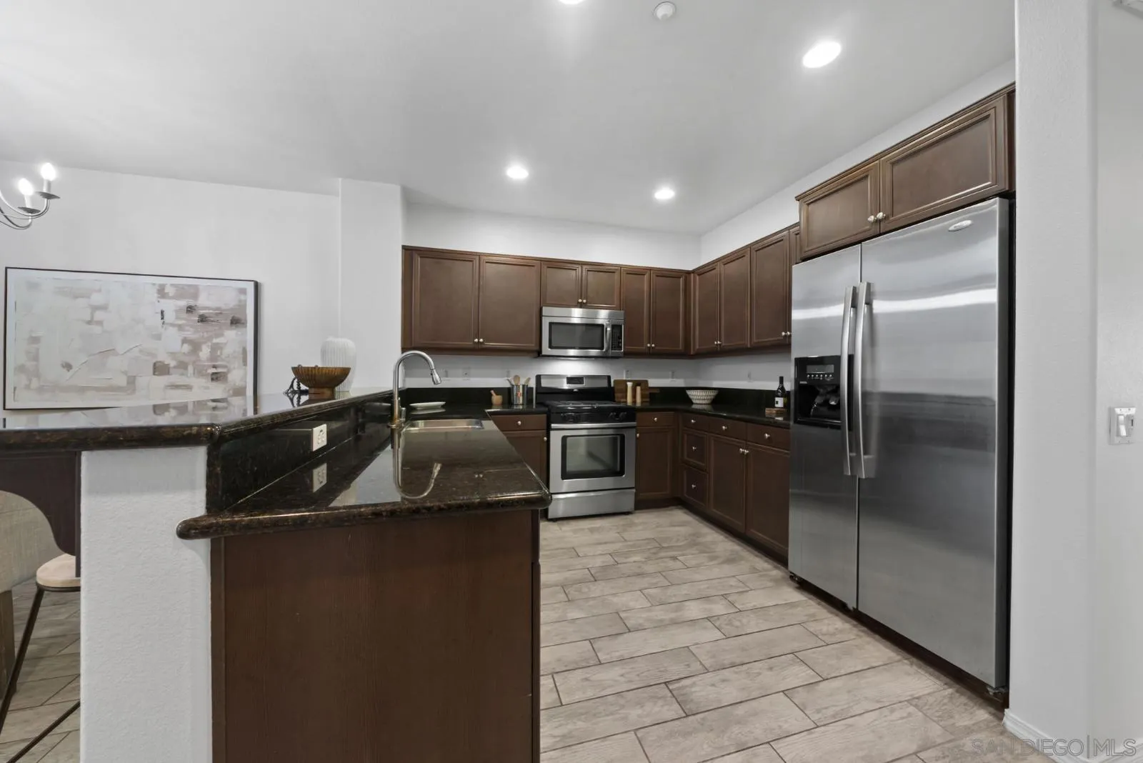 Photo #9: 260017867 Listing: Photo #9