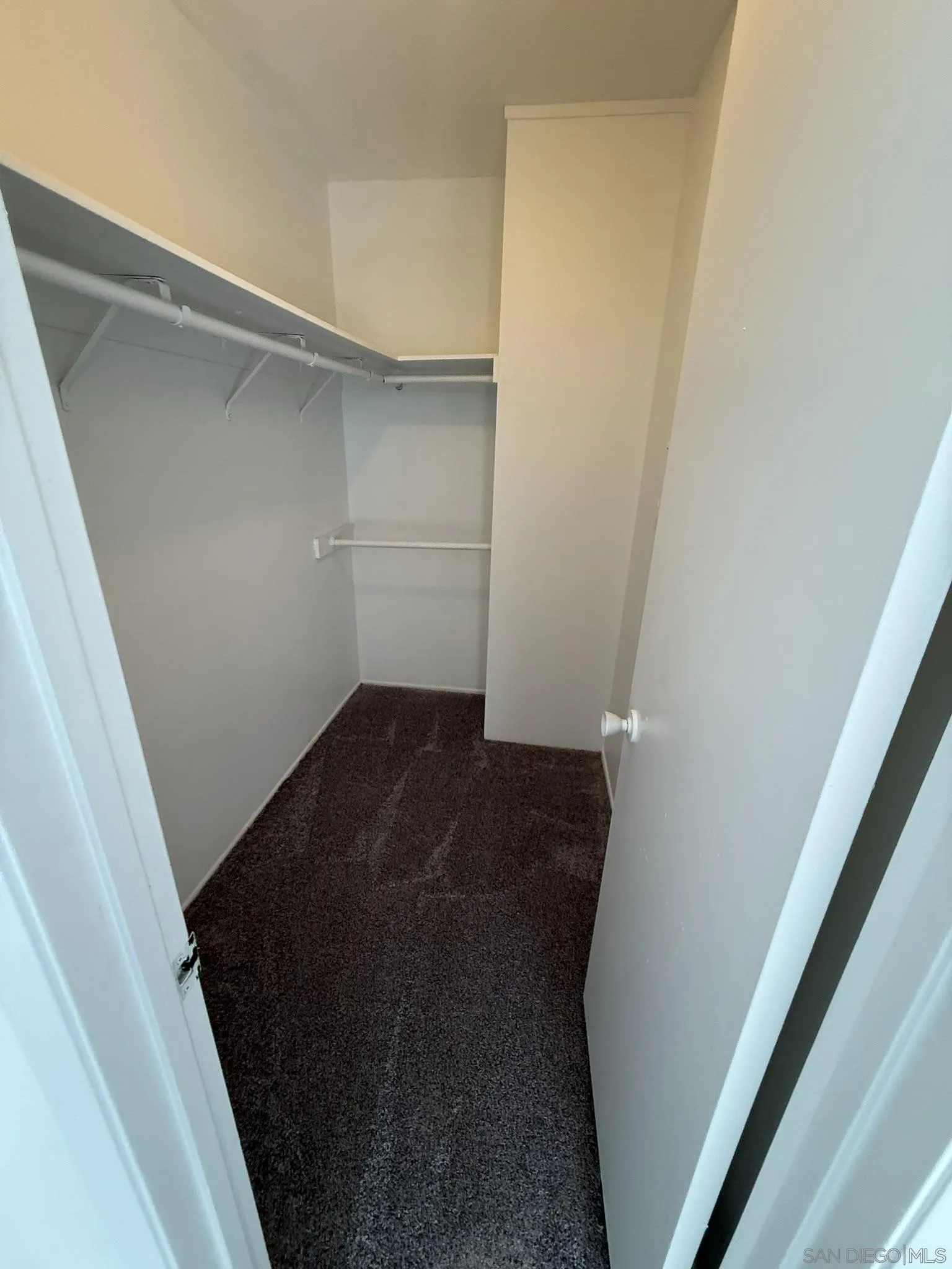 Photo #35: 260017871 Listing: Photo #35