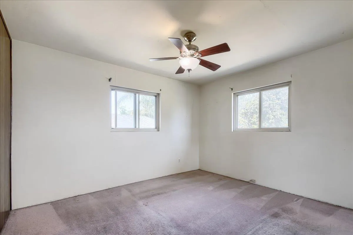 https://cdn.realtyfeed.com/cdn/127/260017873/78d6d00d284ffe7aaf659f74601b221a.webp
