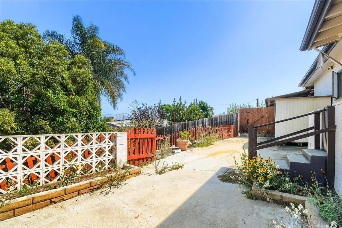 https://cdn.realtyfeed.com/cdn/127/260017873/f53aefeae5c23a4e80af1335e223cea7.webp