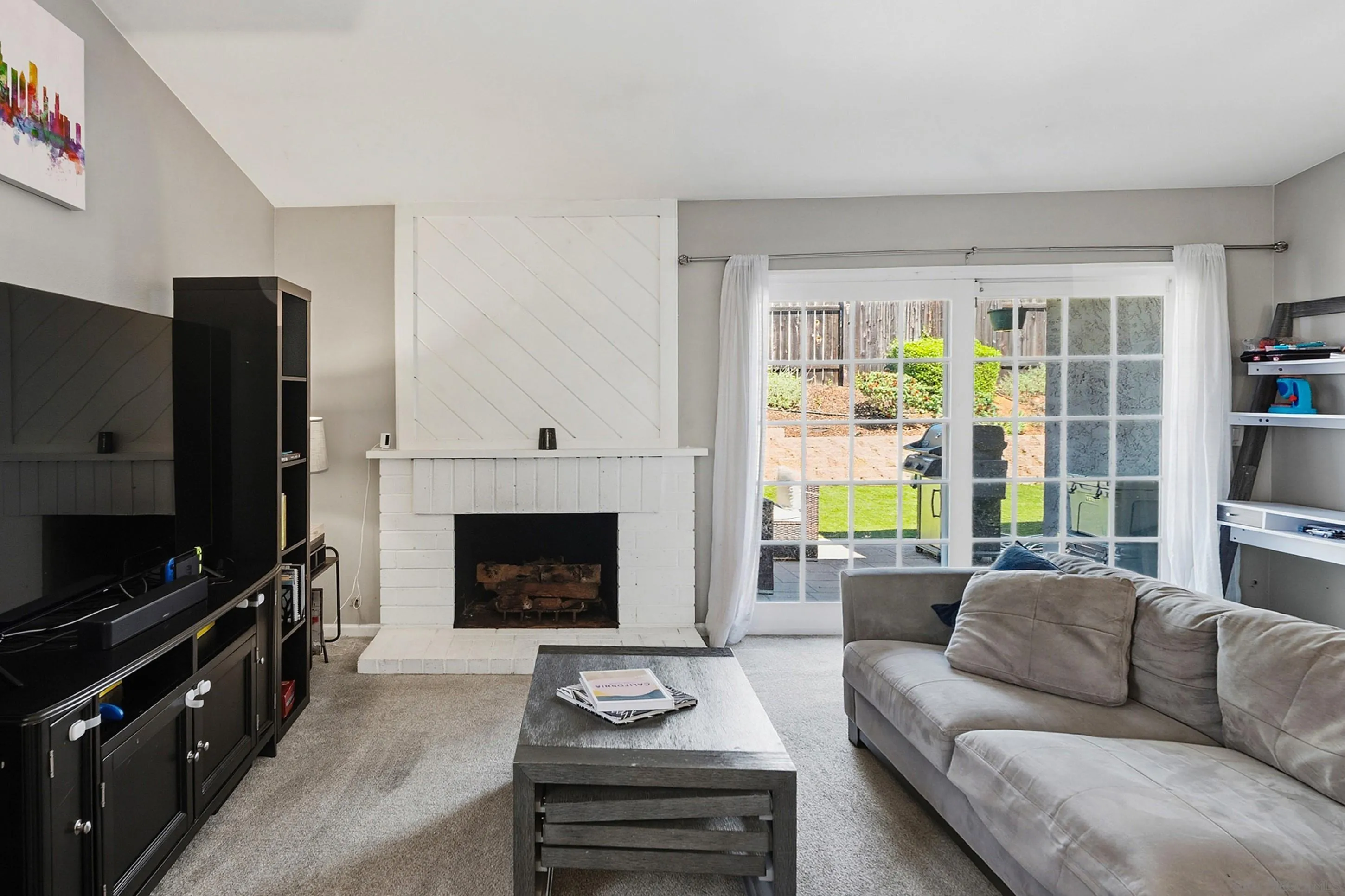 https://cdn.realtyfeed.com/cdn/127/260017874/495ae1dff8ee9f3900857c8fad2ed8f0.webp