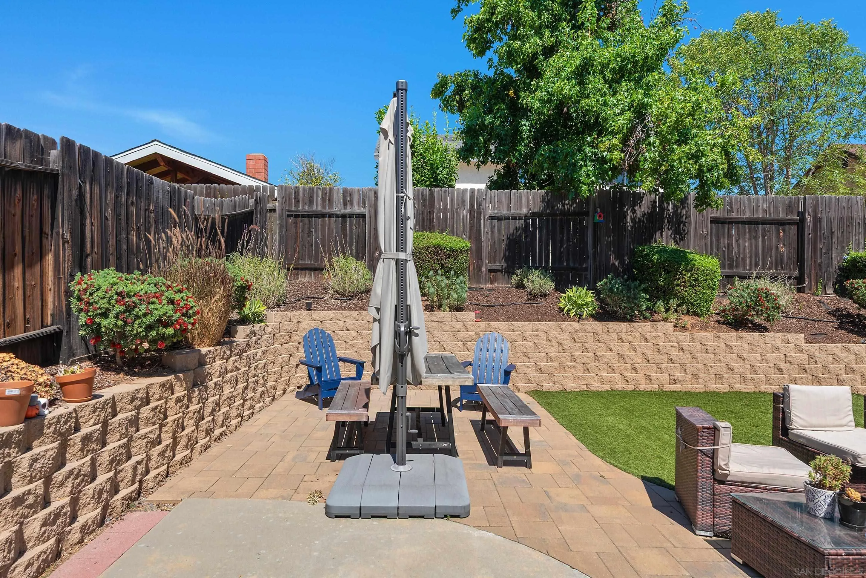https://cdn.realtyfeed.com/cdn/127/260017874/8d8570c6f1c22ca949733ba80c065f4b.webp
