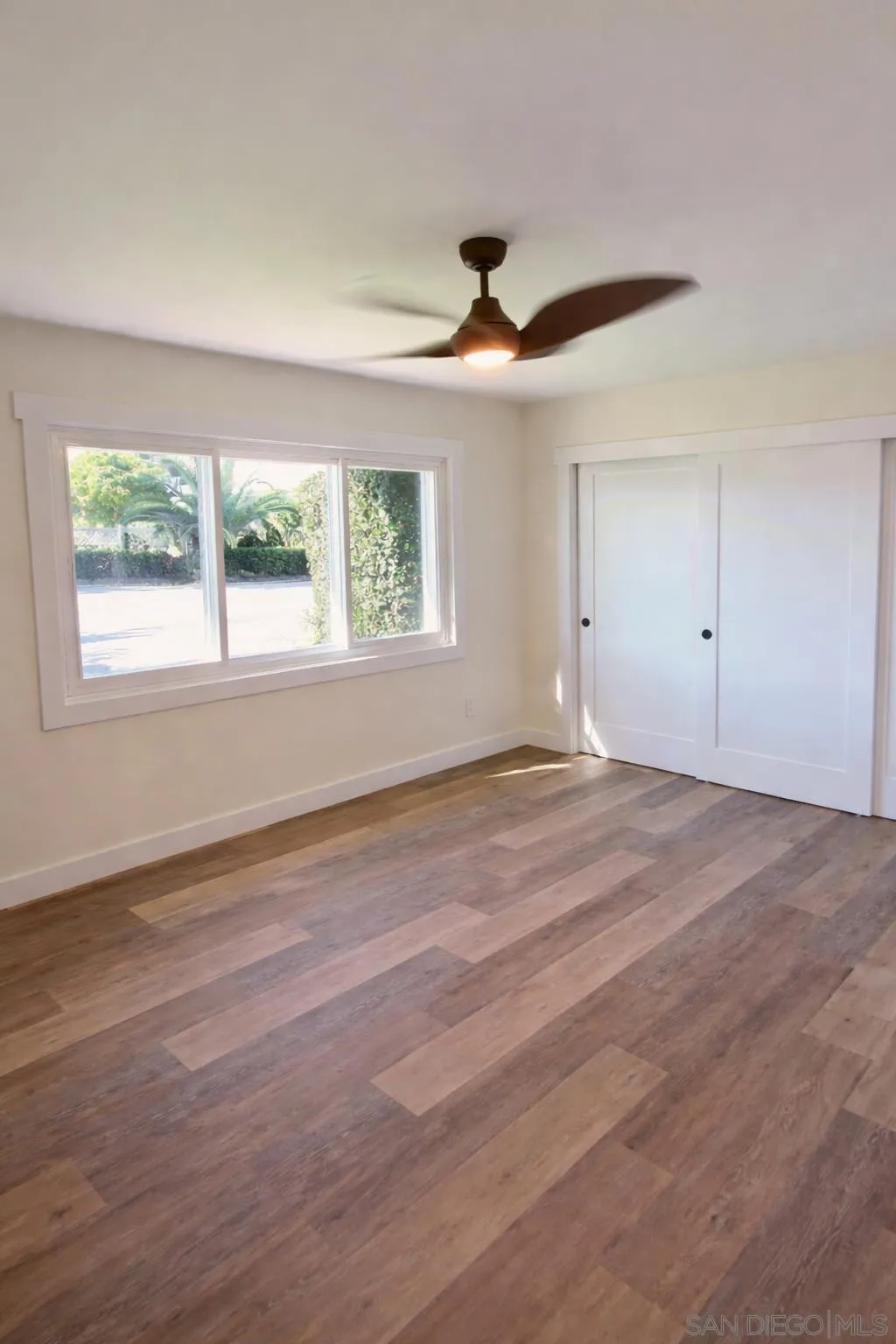 https://cdn.realtyfeed.com/cdn/127/260017875/2d6a33232f5181255c6f25fcc4c04a31.webp