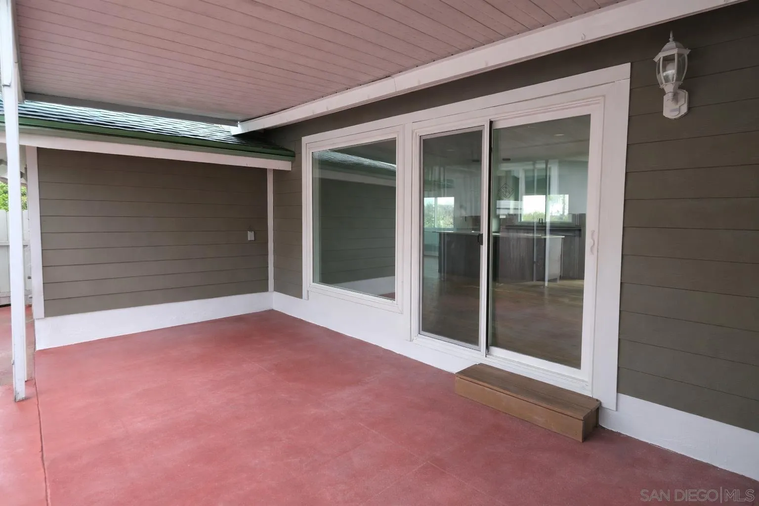 https://cdn.realtyfeed.com/cdn/127/260017875/4760ee97eebb429c7e1f5948e6cbd52b.webp