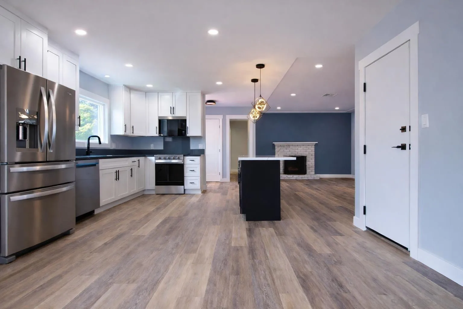 3006 Yonge St, San Diego, CA 92106 - Photo 4 of 20, San Diego, CA