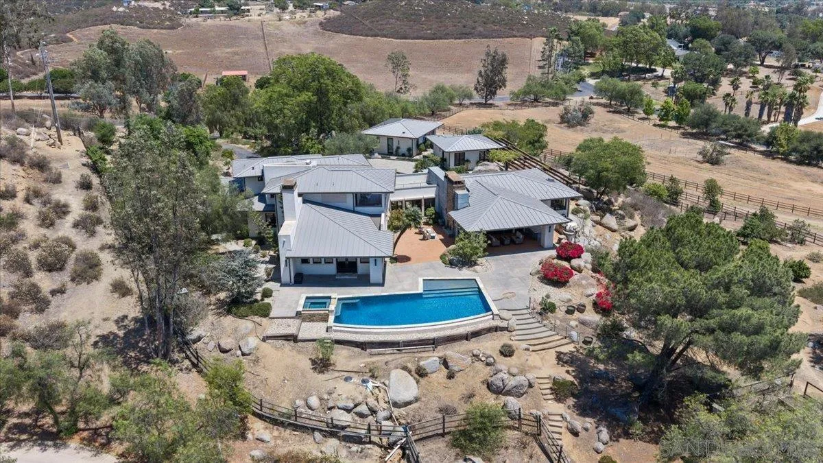 20391 Rancho Villa, Ramona, CA 92065 - Main photo, Ramona, CA