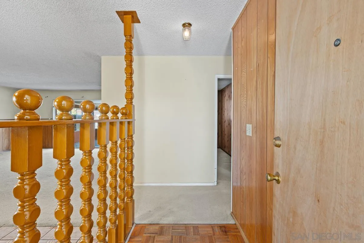 https://cdn.realtyfeed.com/cdn/127/260017884/6047bfb879ca7482e2bde362f3671f0e.webp