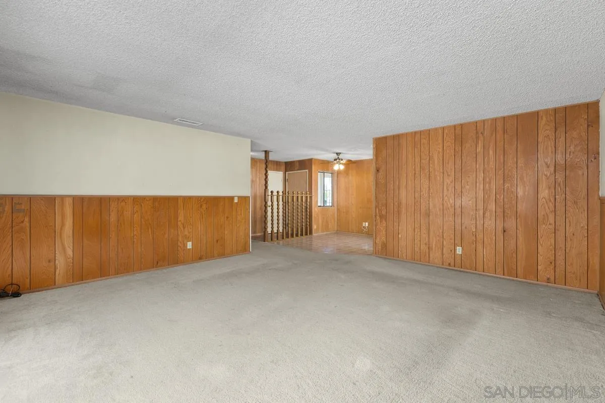 https://cdn.realtyfeed.com/cdn/127/260017884/702d48580d911540540e6a8cd4b87c52.webp