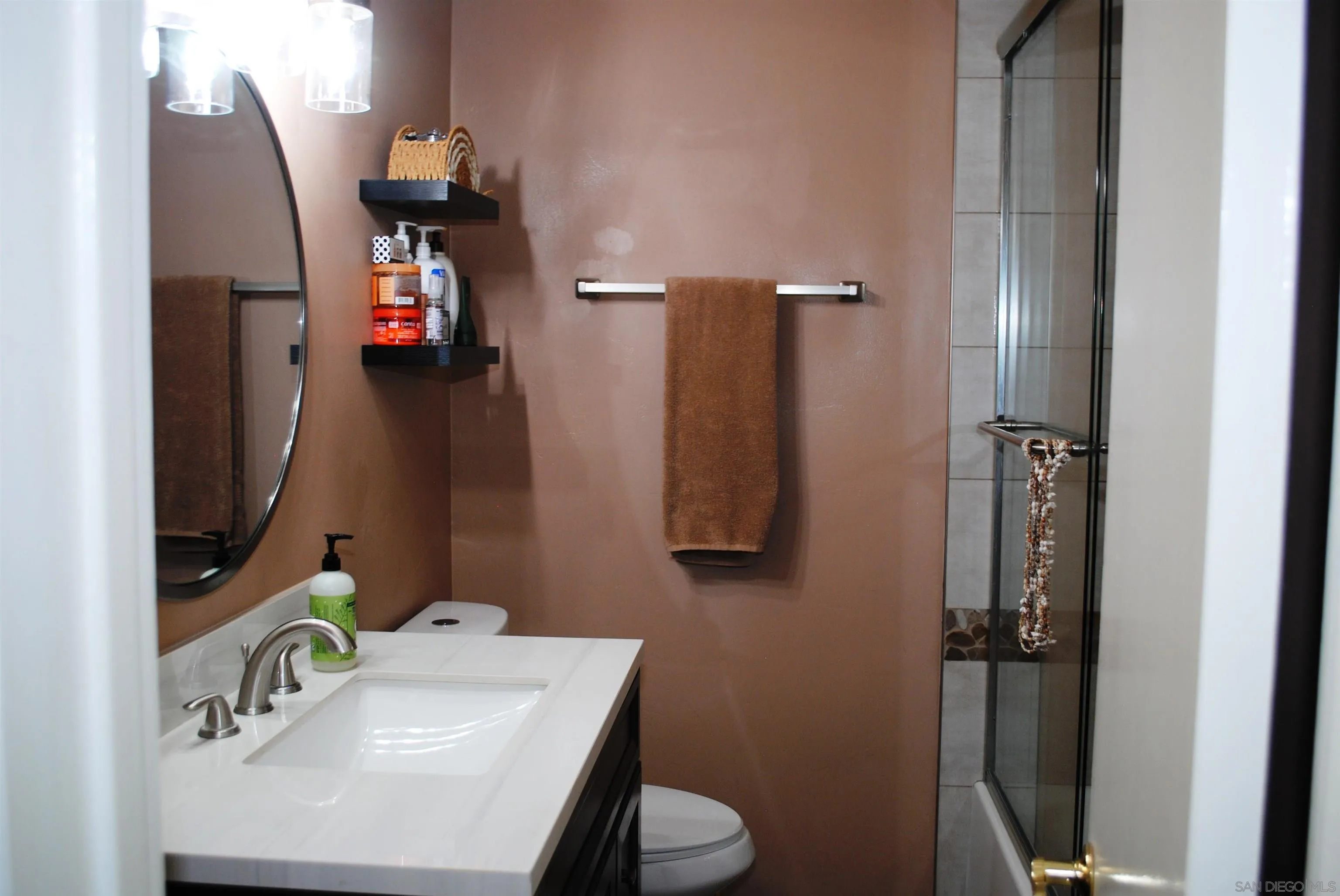 https://cdn.realtyfeed.com/cdn/127/260017885/27b1afede73a71a97e31229f84eff097.webp