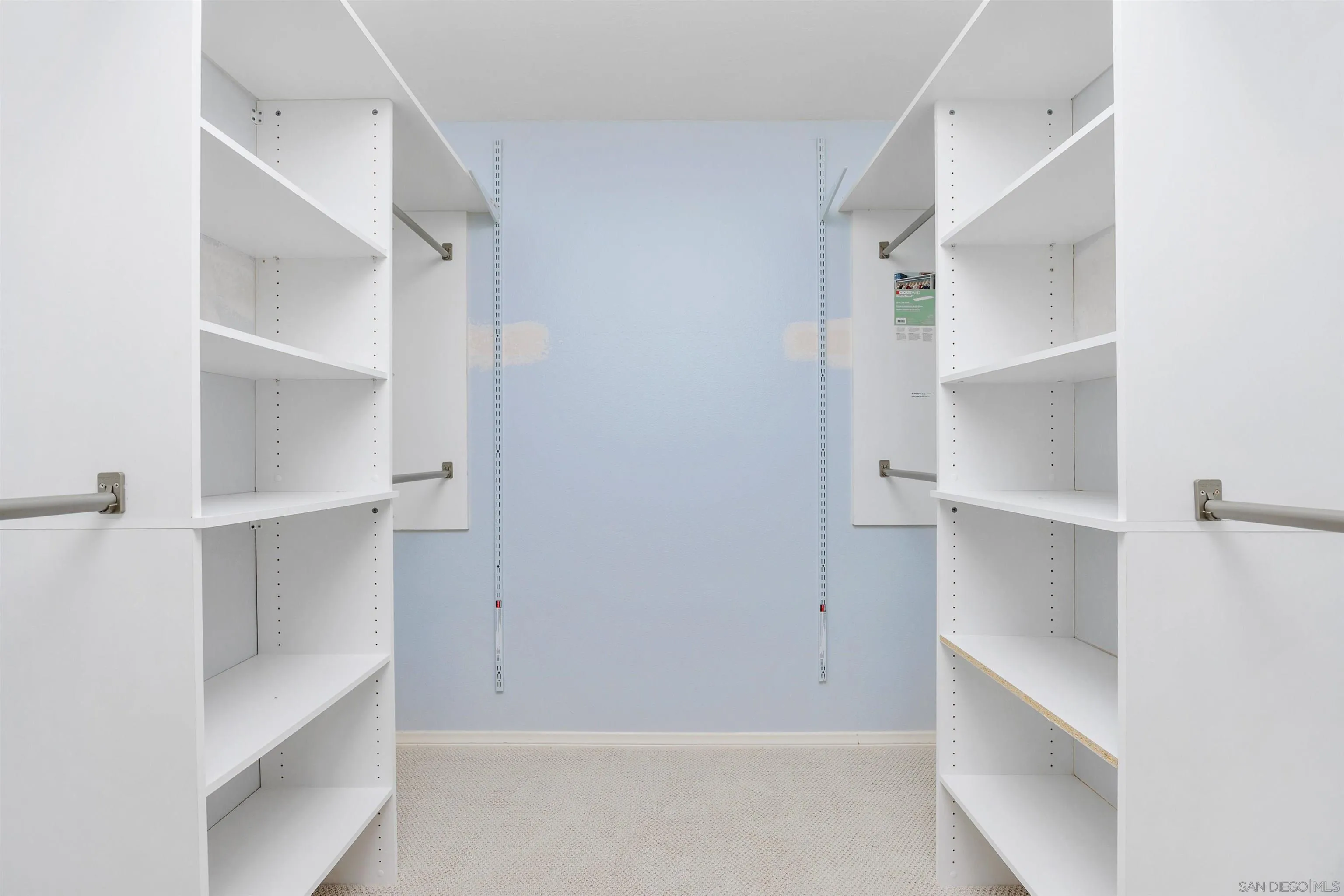 https://cdn.realtyfeed.com/cdn/127/260017886/8881bab4c80ffa7d81801f7d4070a200.webp
