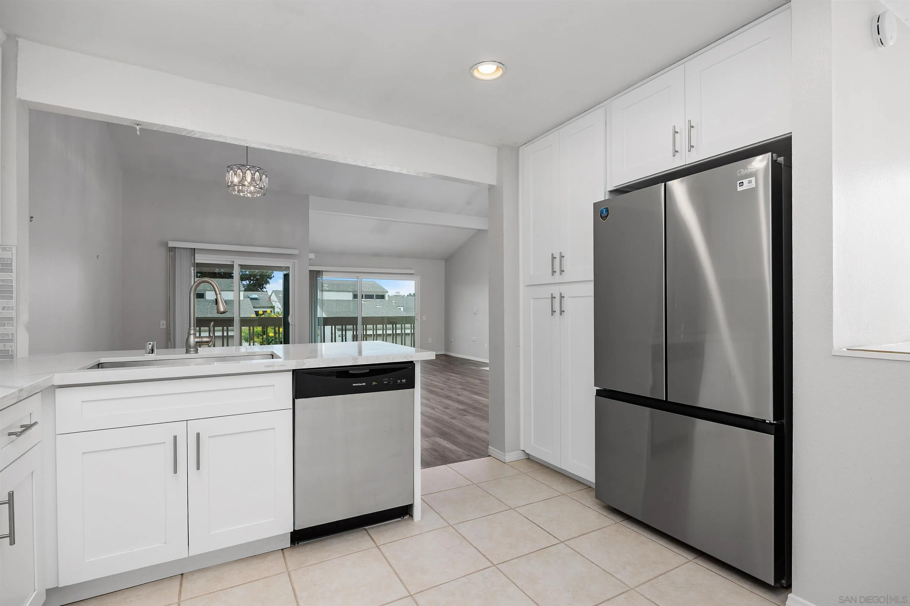 https://cdn.realtyfeed.com/cdn/127/260017886/89471310da01415cf945ce6cb288e779.webp