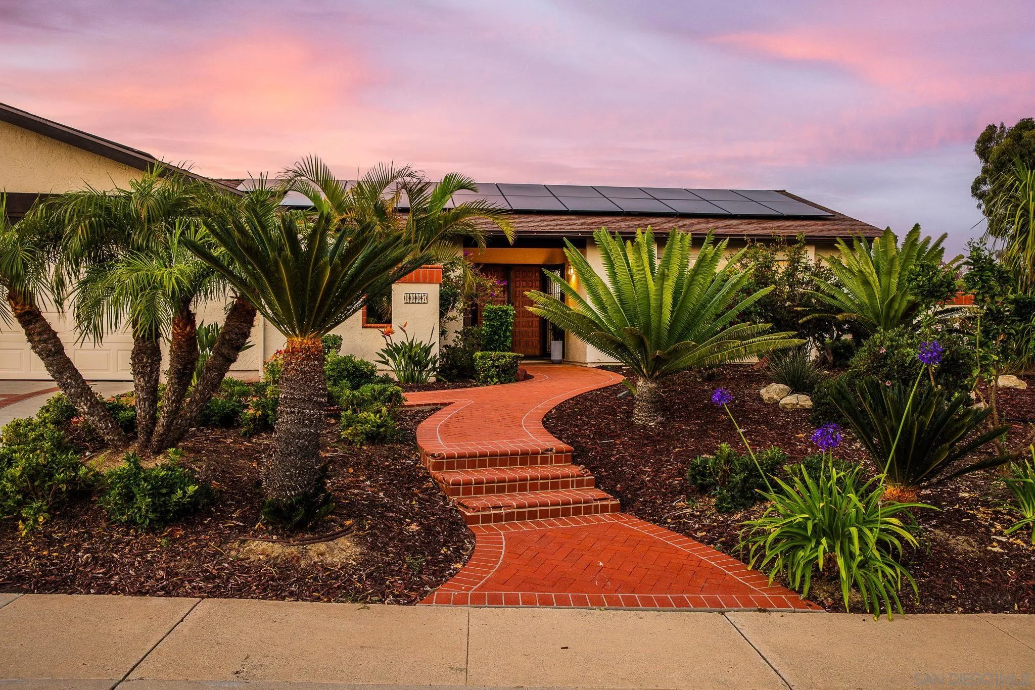 1007 Passiflora Ave, Encinitas, CA 92024 - Photo 4 of 58, Encinitas, CA