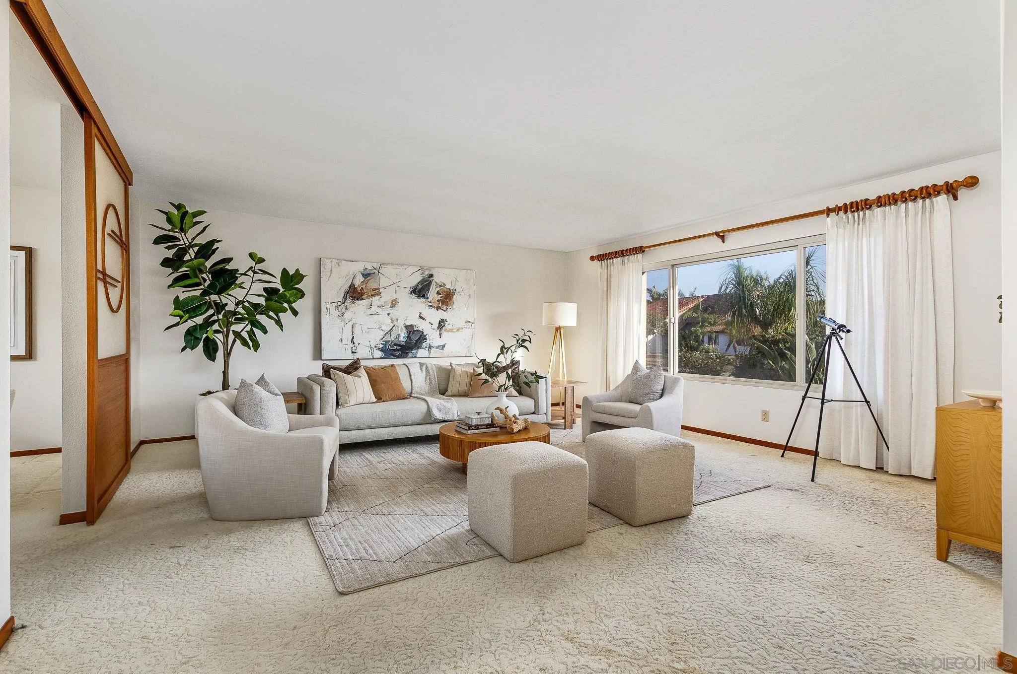 https://cdn.realtyfeed.com/cdn/127/260017891/add7bc3d5abd585449e98e36e523a1f8.webp