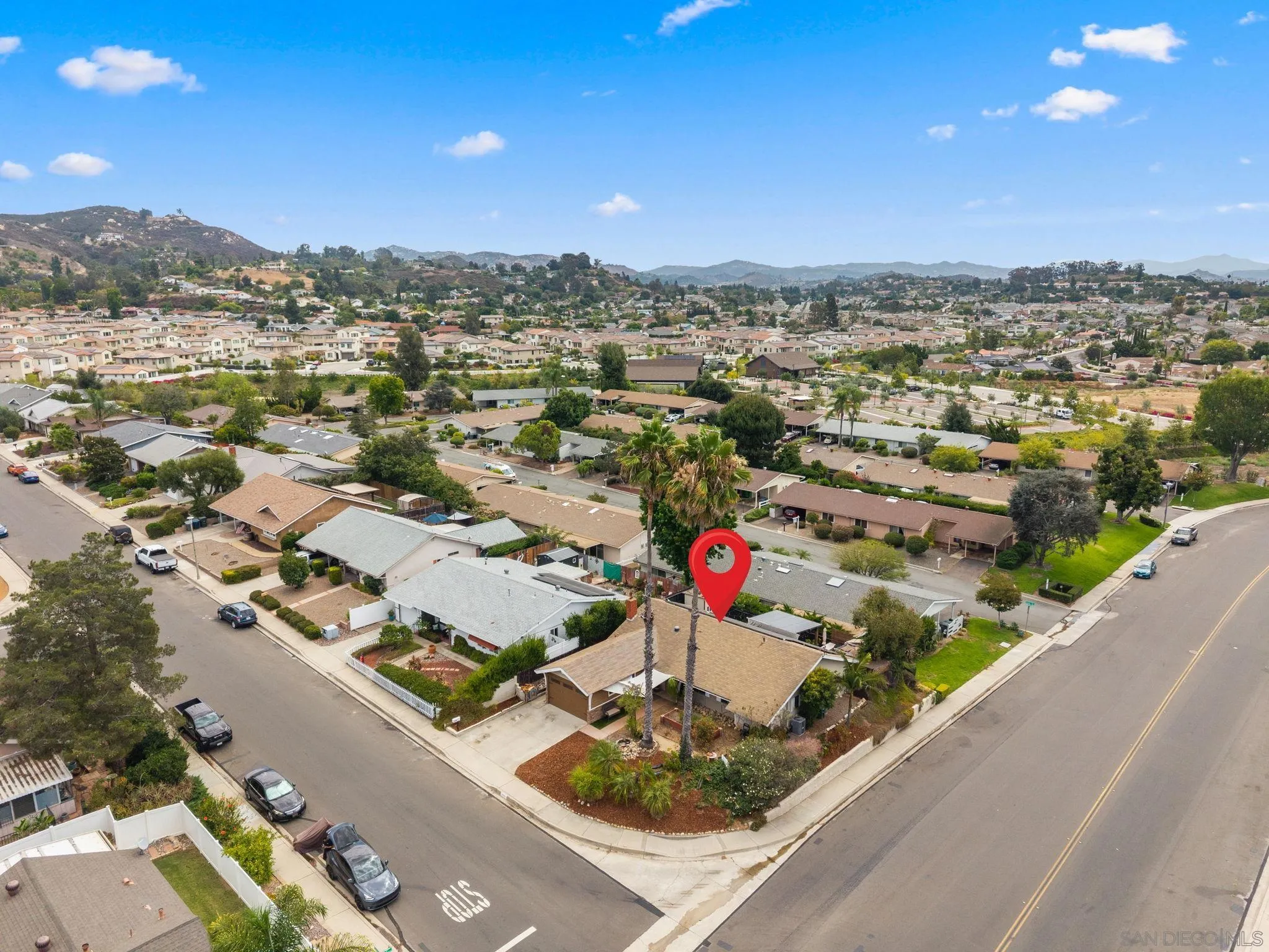 https://cdn.realtyfeed.com/cdn/127/260017897/97b7b56c7cba21e27413f285a4865268.webp
