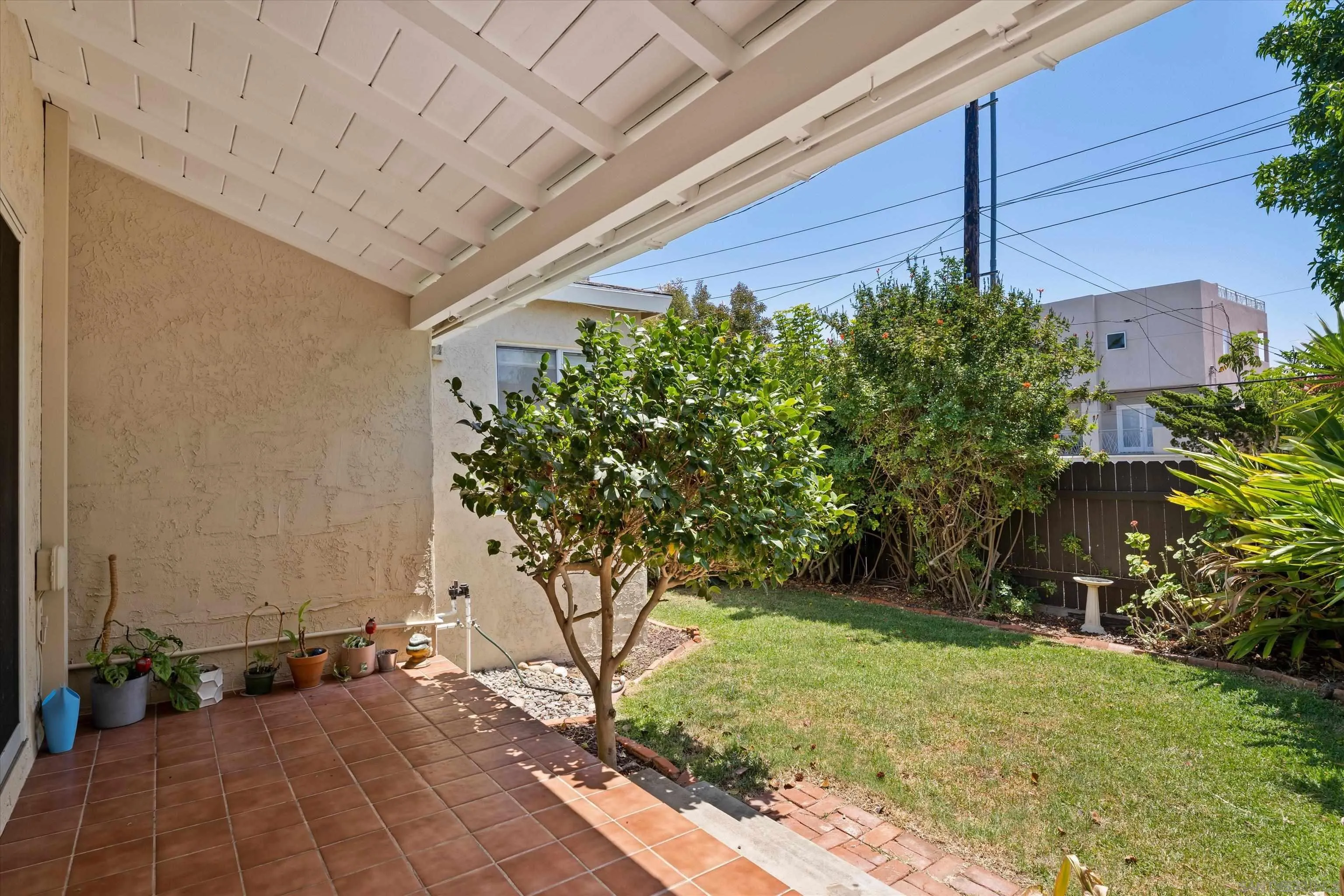 https://cdn.realtyfeed.com/cdn/127/260017901/aabb248cb0d6e2bd1222920528fade02.webp