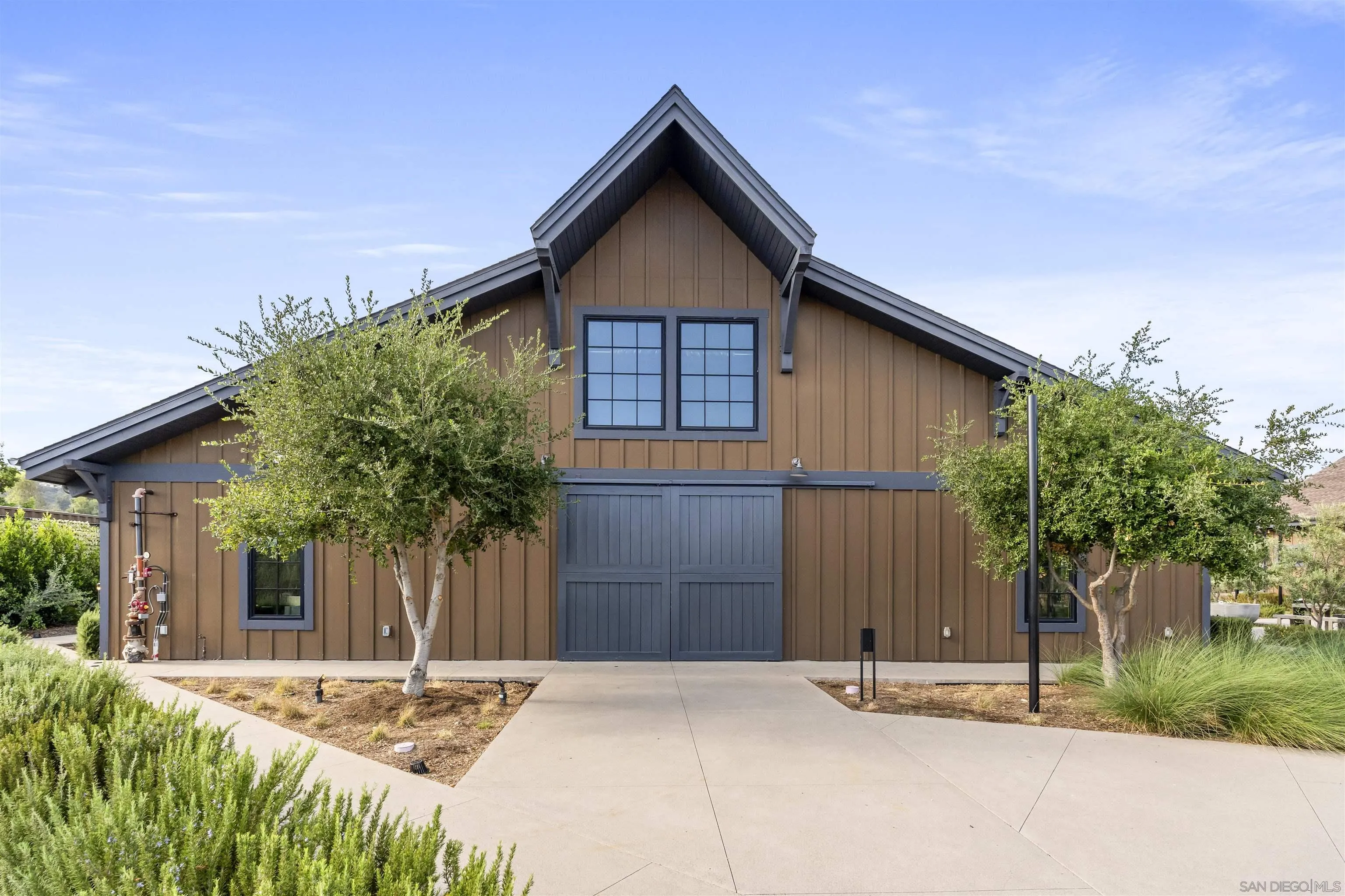 https://cdn.realtyfeed.com/cdn/127/260017907/275300817428c569e178565a271cde39.webp