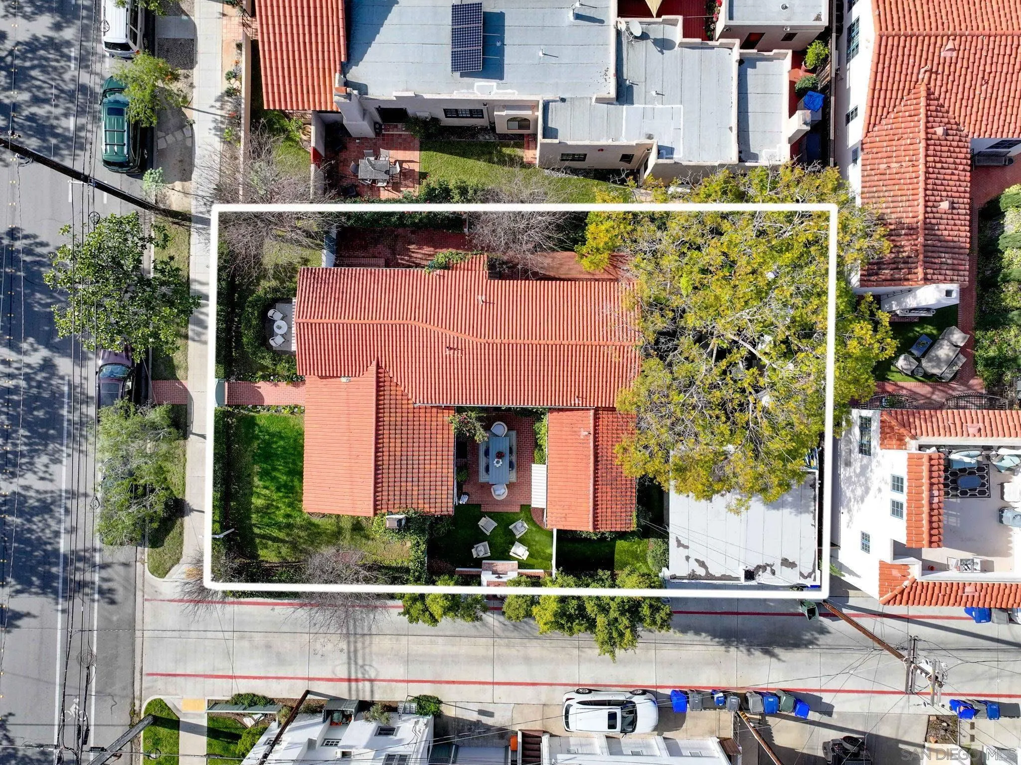 https://cdn.realtyfeed.com/cdn/127/260017912/b8aa967ffc4ee8279321cd5f9657ea19.webp