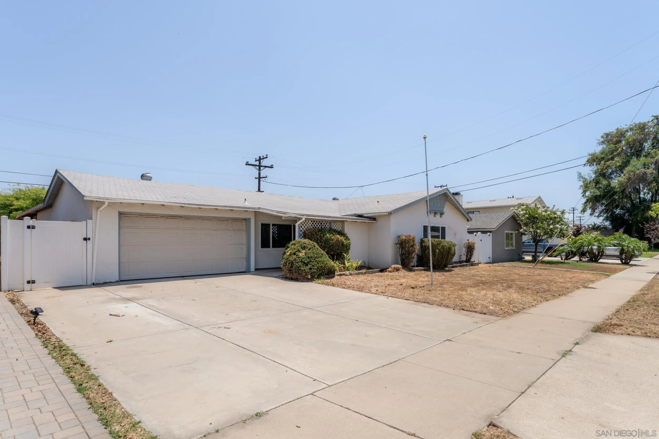 575 Galena St, El Cajon CA 92019