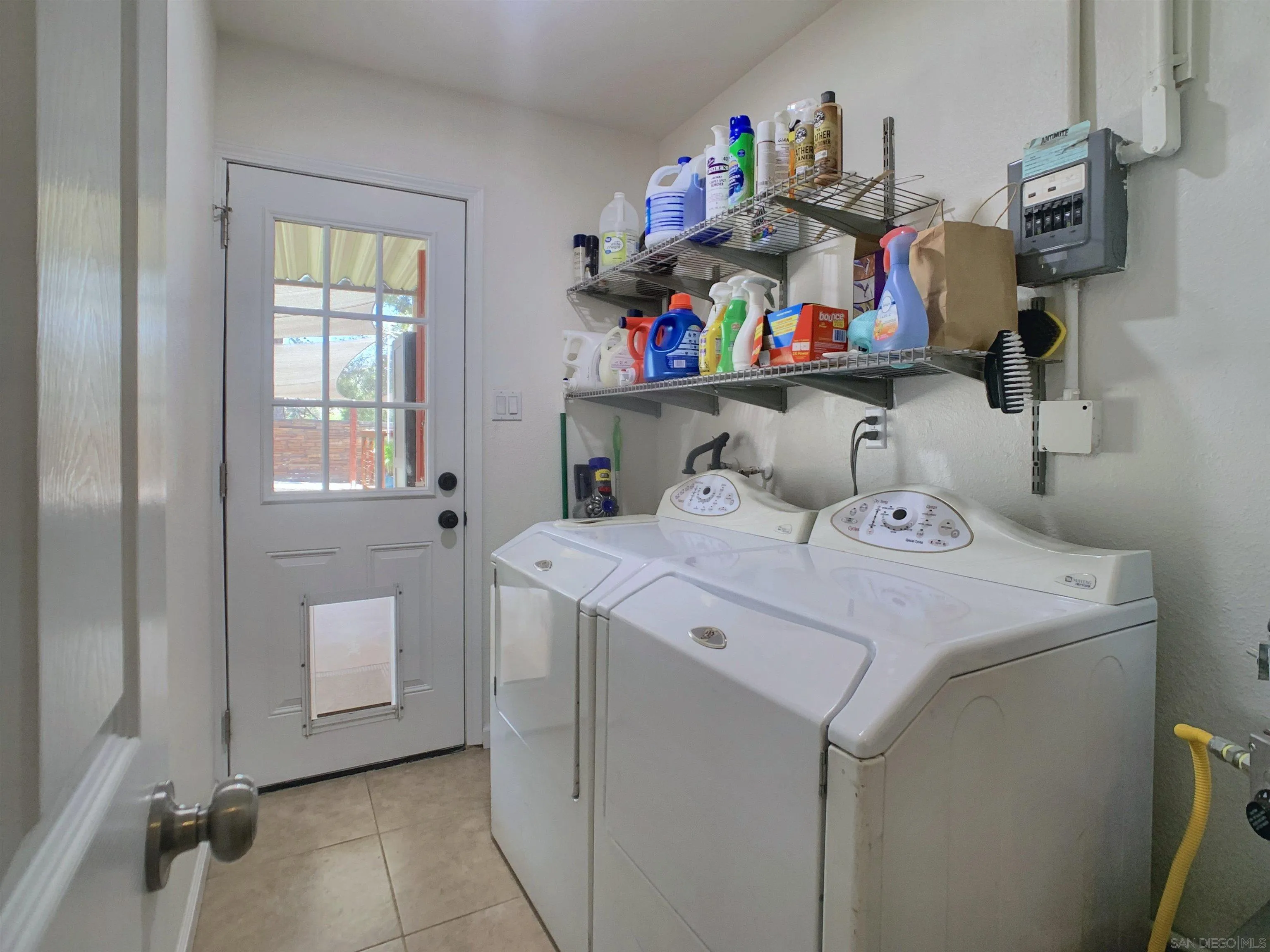 https://cdn.realtyfeed.com/cdn/127/260017916/4c843d92aea39ec11dc67a1e9a640095.webp