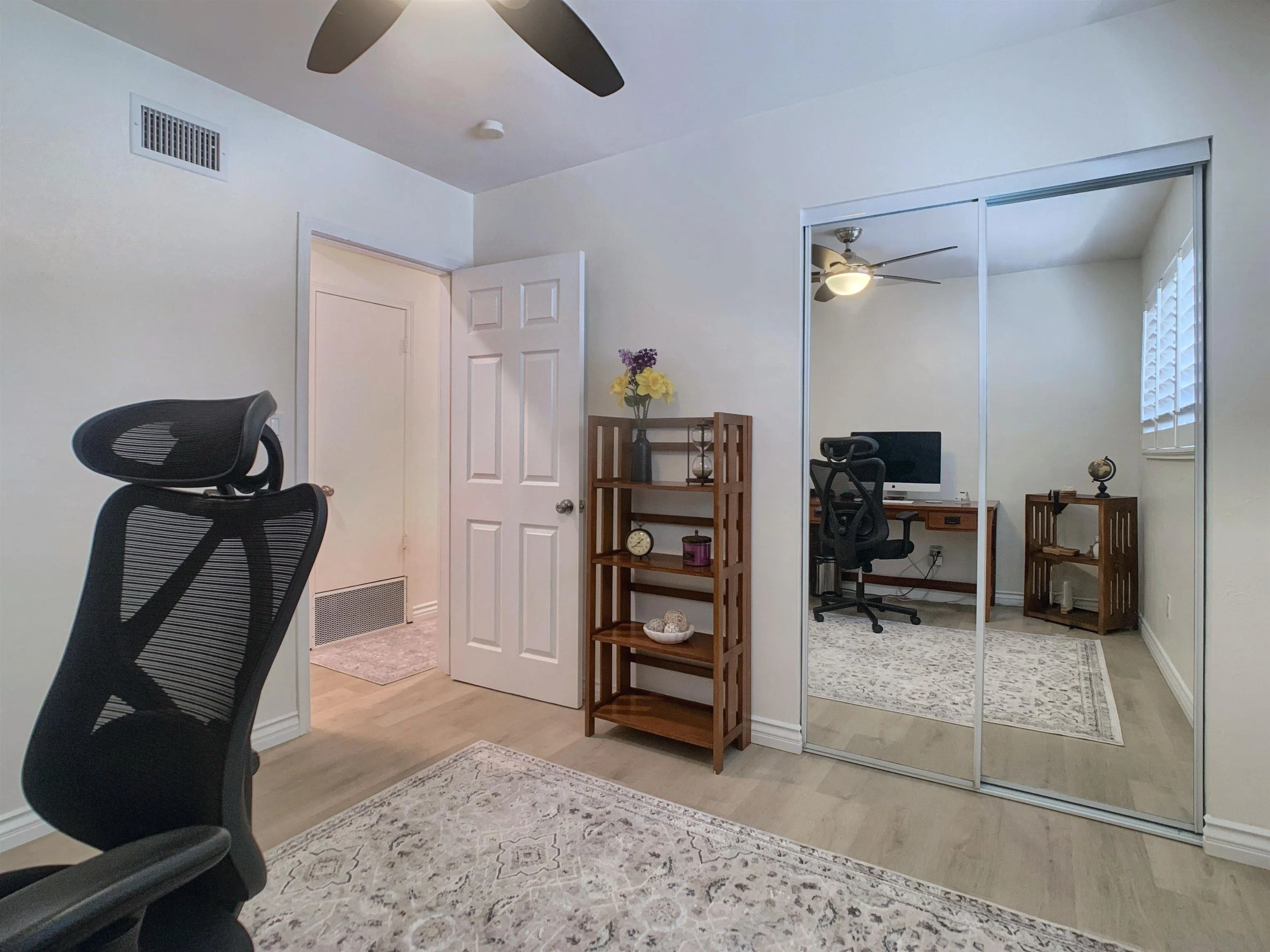 https://cdn.realtyfeed.com/cdn/127/260017916/b23dbbe0884ee05eaf255c12183aa8b9.webp