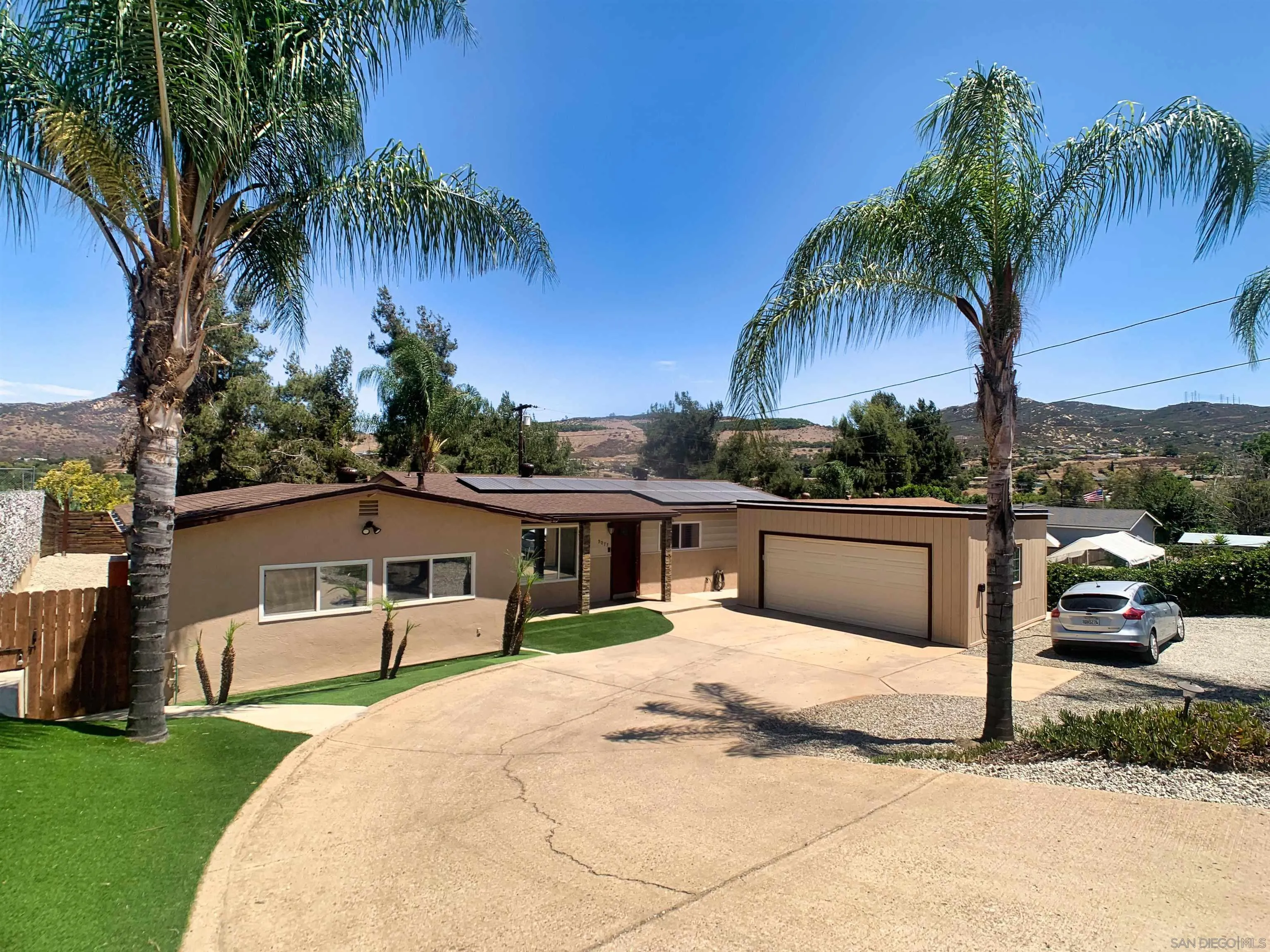 https://cdn.realtyfeed.com/cdn/127/260017916/e021bc58aac5a1044a201c16c1e09c18.webp