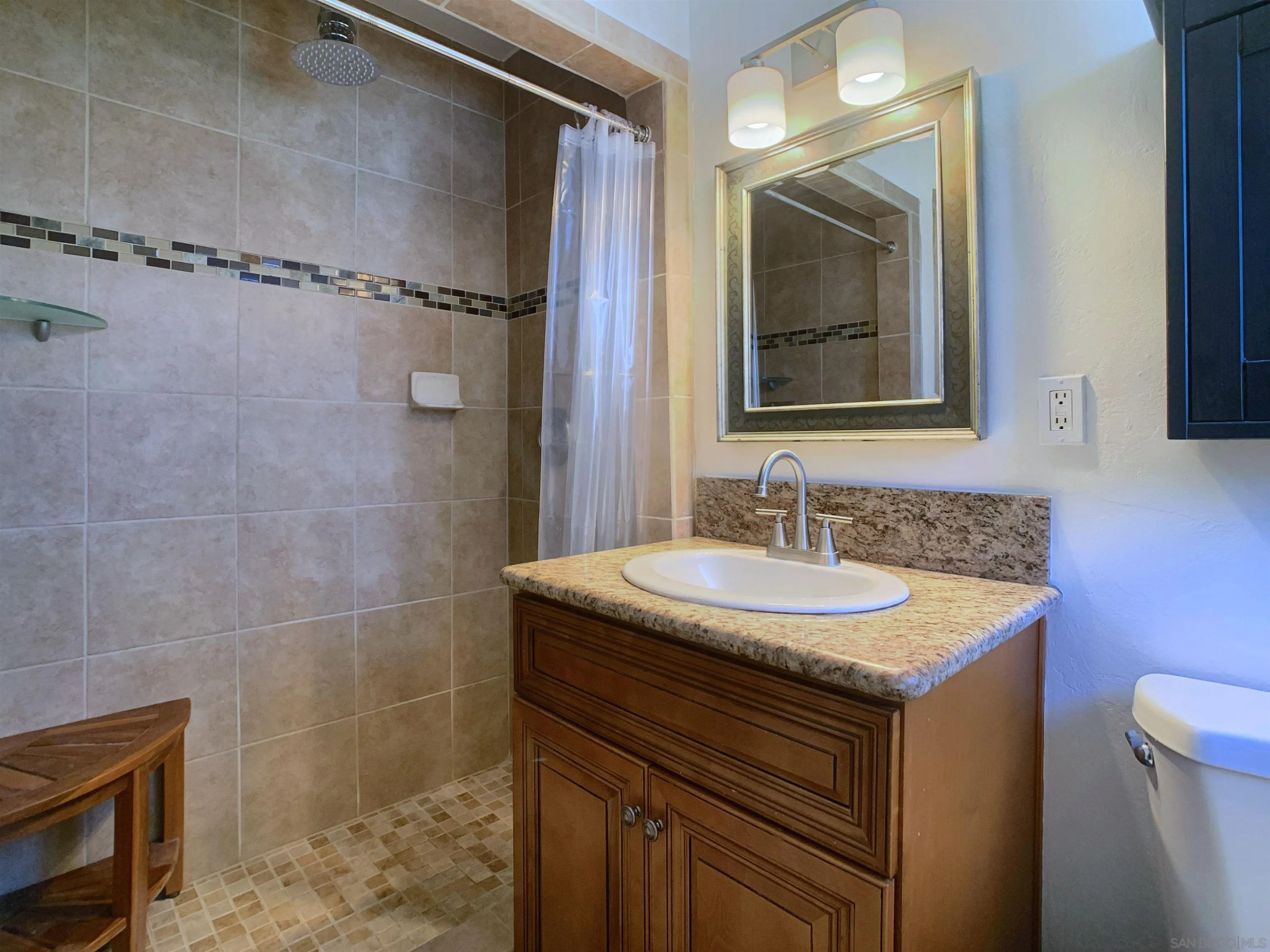 https://cdn.realtyfeed.com/cdn/127/260017916/e889791cc28e77104570db91efd25fdb.webp