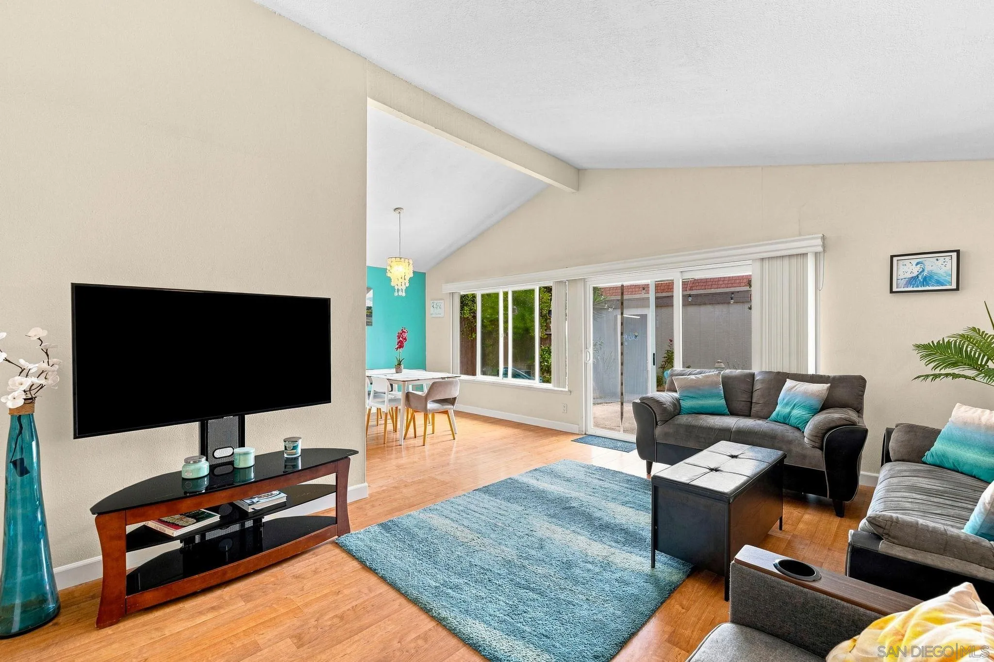 Photo #3: 260017924 Listing: Photo #3