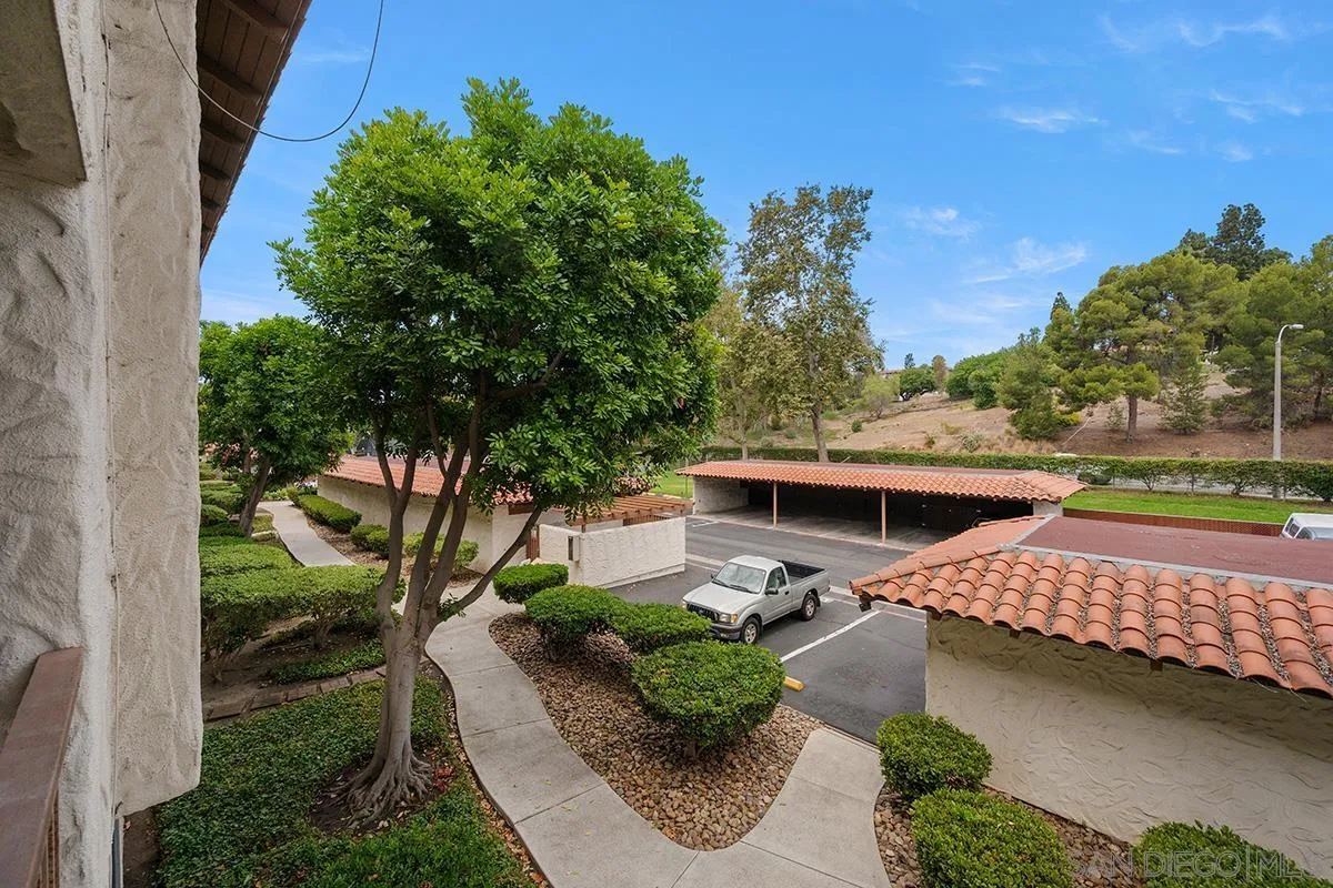 Photo #33: 260017927 Listing: Photo #33