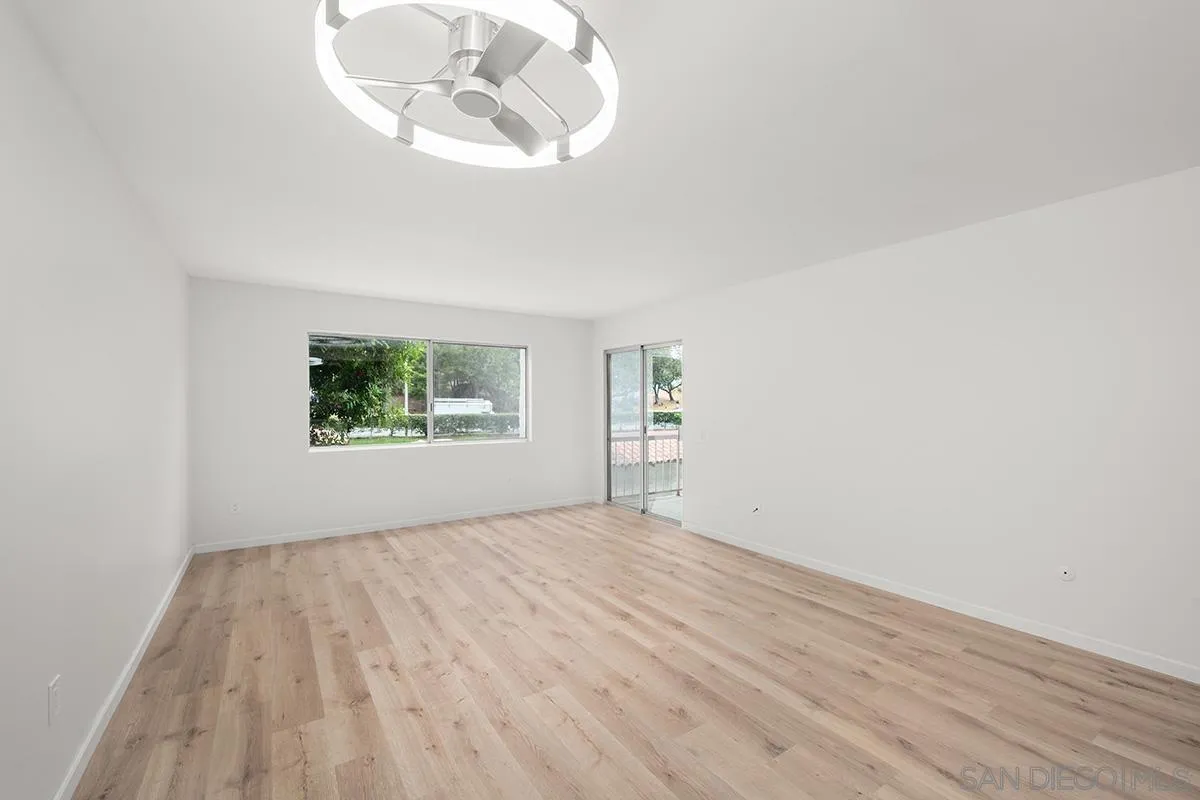 Photo #10: 260017927 Listing: Photo #10