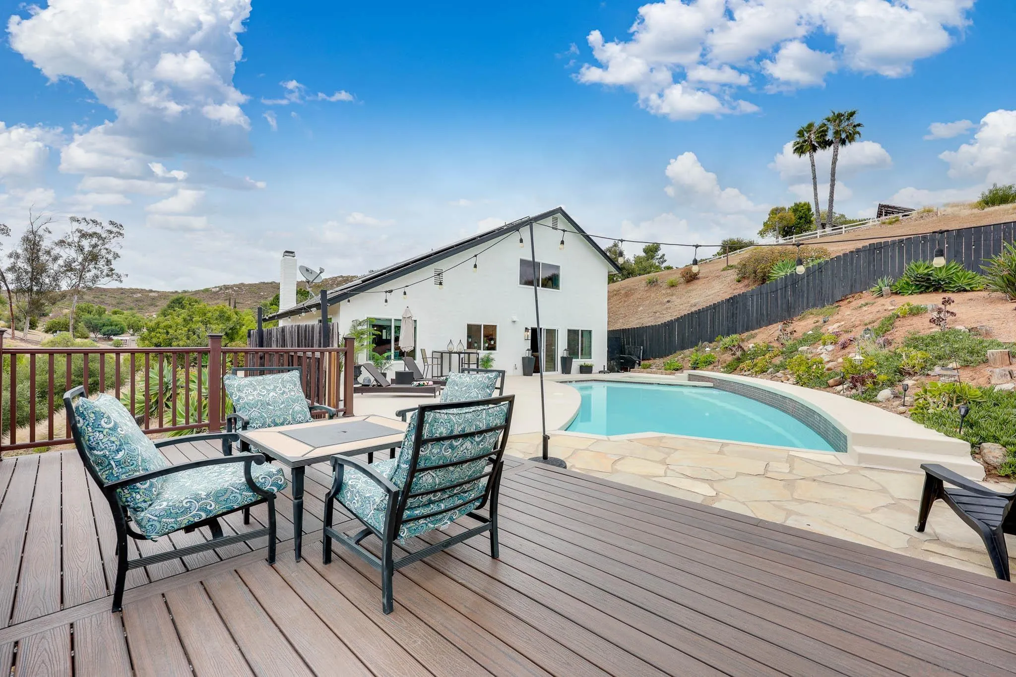 https://cdn.realtyfeed.com/cdn/127/260017931/cd6a1056dea2bab3baffe572212e3d43.webp