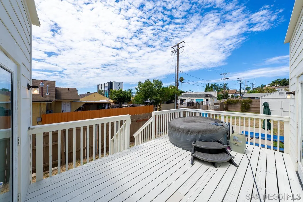 https://cdn.realtyfeed.com/cdn/127/260017935/4a49d5c20cf2ae6416cb70cfae11a8bc.webp