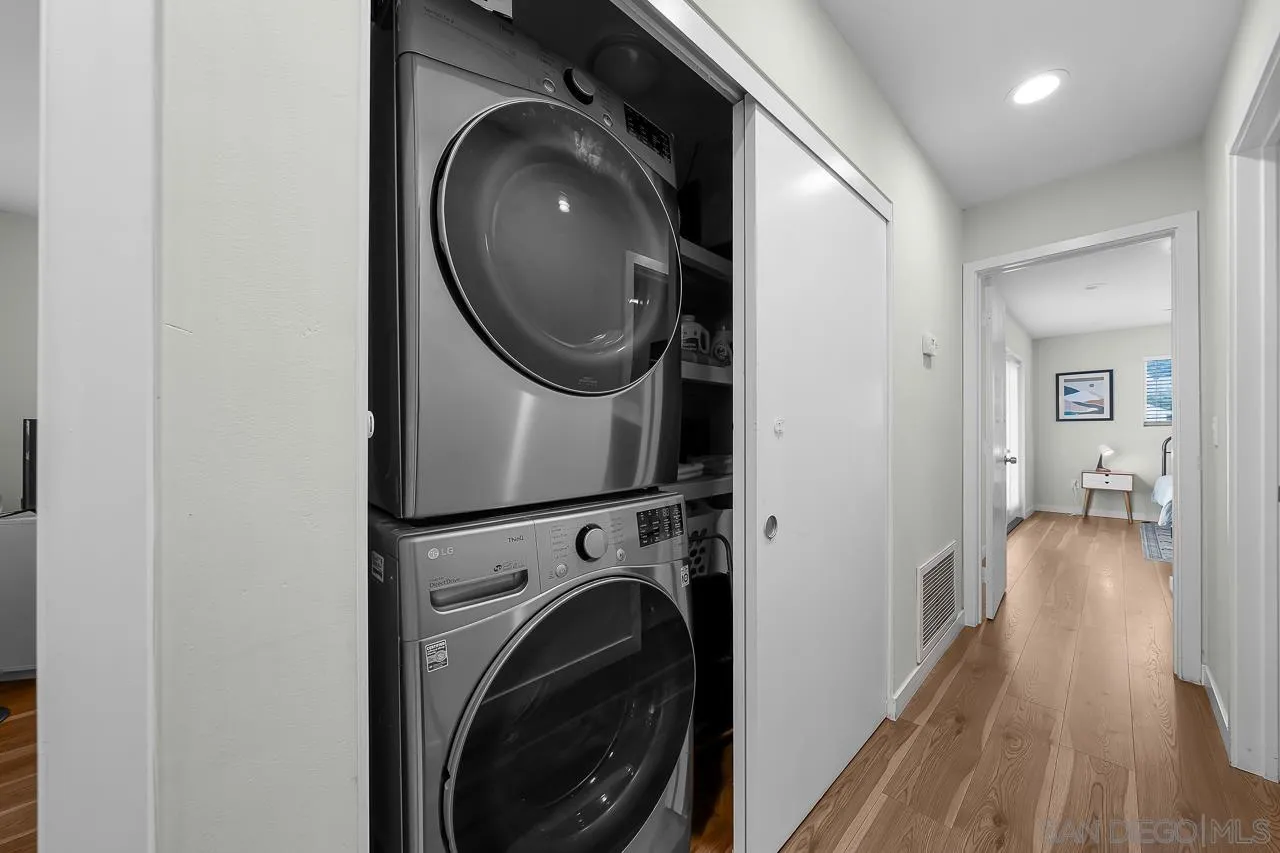 https://cdn.realtyfeed.com/cdn/127/260017935/da4ecc5a40e8bc9ef7b1ced27cf867d0.webp