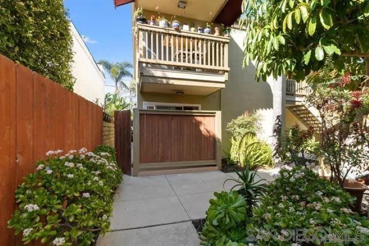 Photo #10: 260017937 Listing: Photo #10