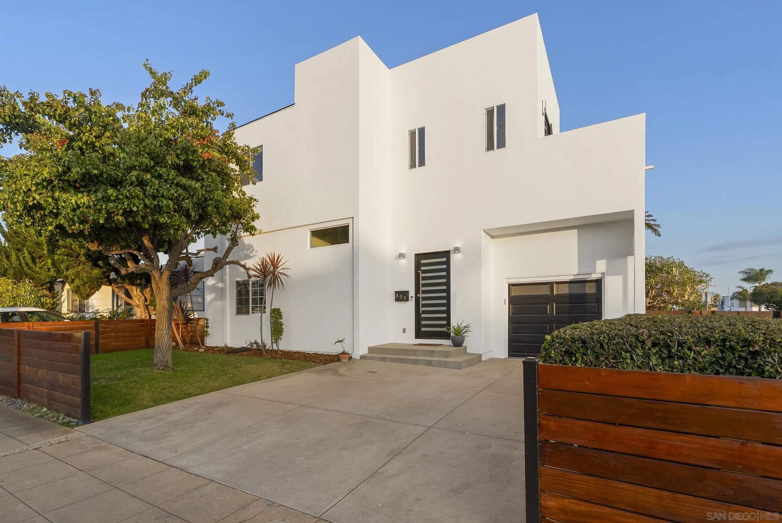 803 Wilbur Ave, San Diego, CA 92109 - Photo 2 of 39, San Diego, CA