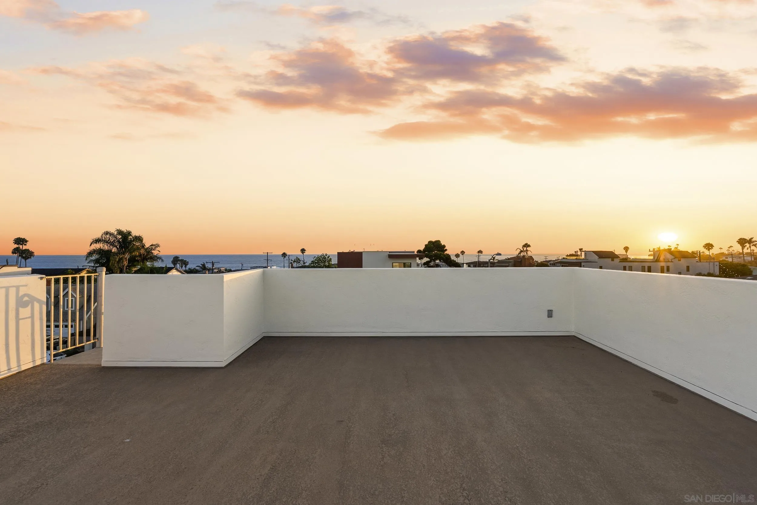 803 Wilbur Ave, San Diego, CA 92109 - Photo 5 of 39, San Diego, CA