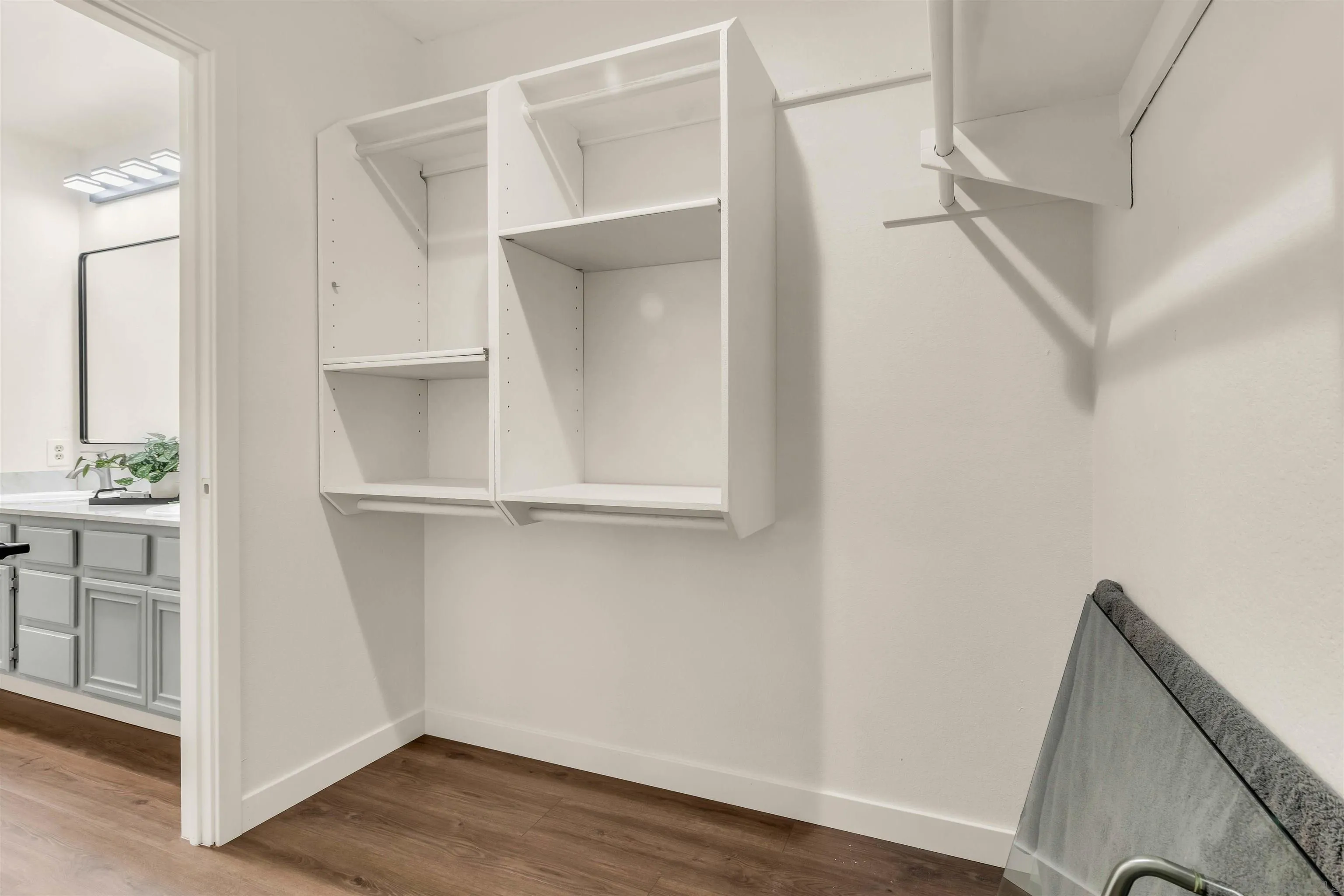 https://cdn.realtyfeed.com/cdn/127/260017942/4c71439ae313aa1ef508408dd96a18eb.webp