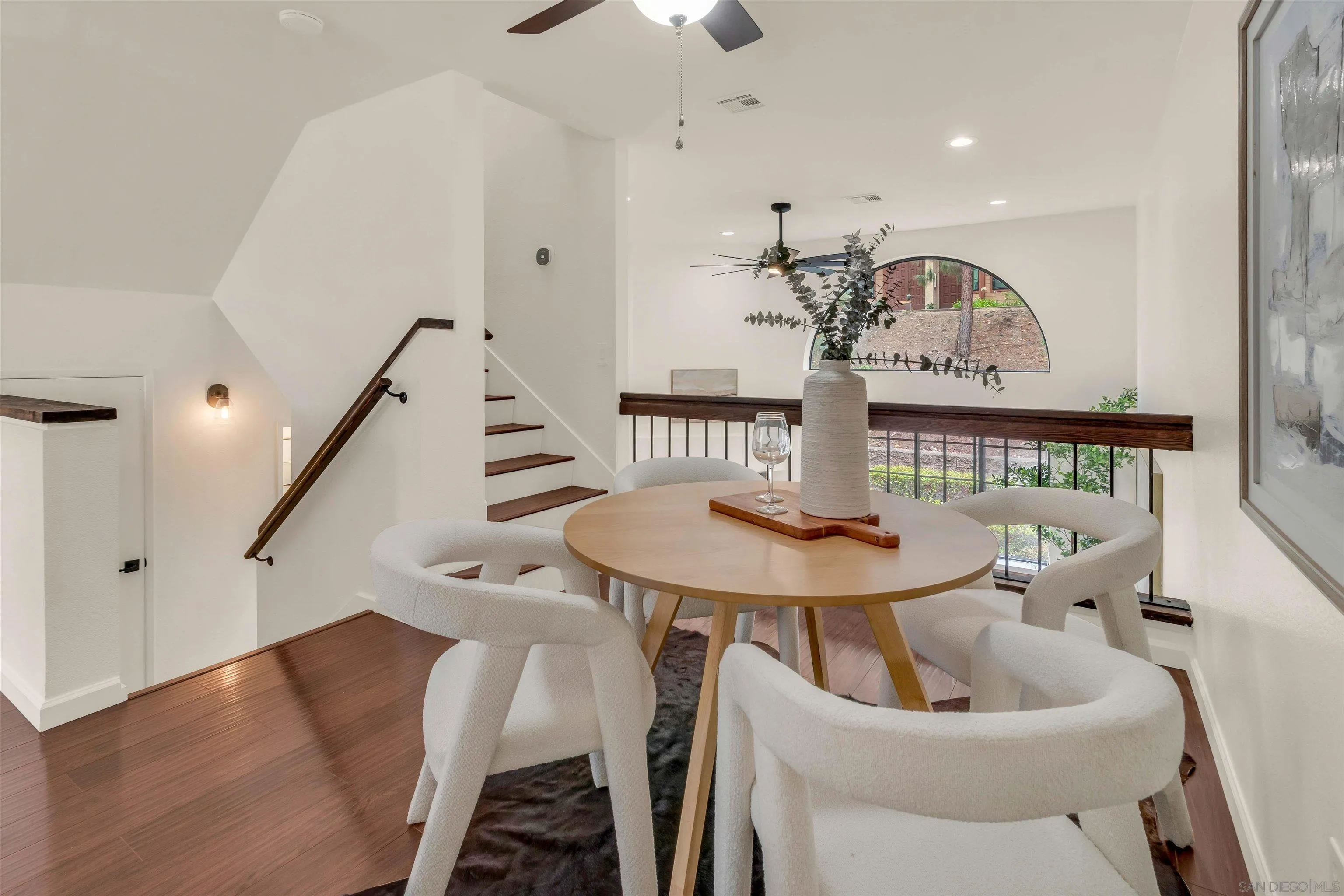 https://cdn.realtyfeed.com/cdn/127/260017942/8304df945659b071a2a1af0d1aa2c3a7.webp