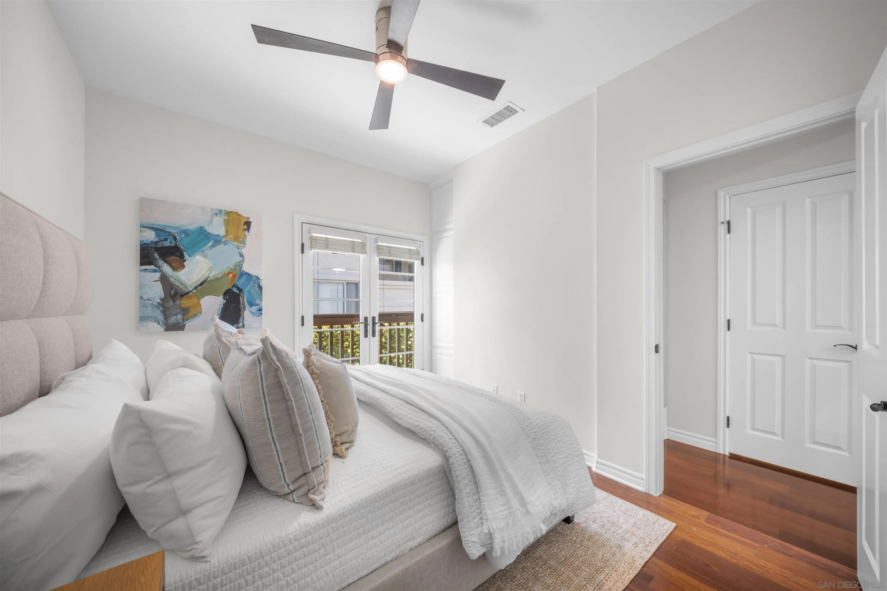 Photo #14: 260017943 Listing: Photo #14