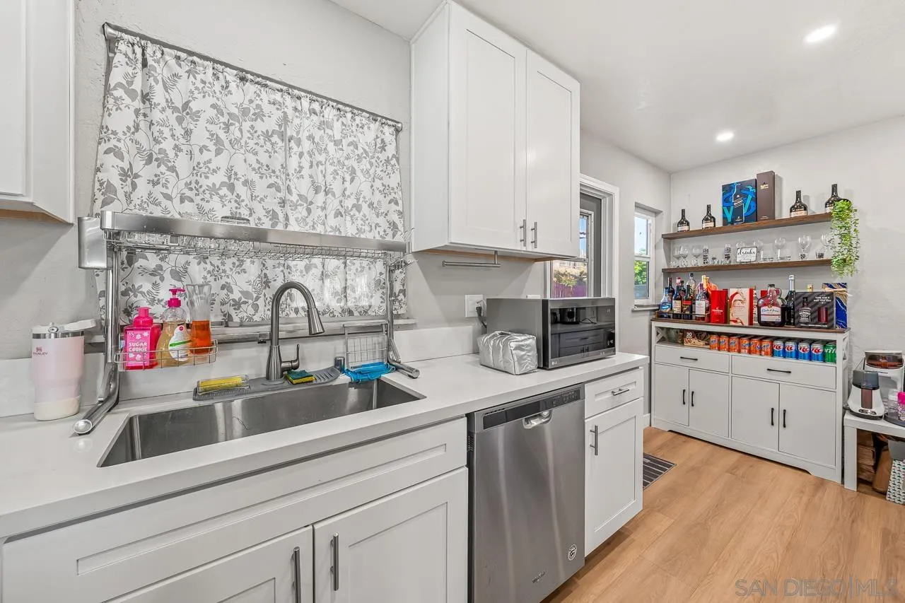 https://cdn.realtyfeed.com/cdn/127/260017946/27476c96cee8eb265fe9b247ed05059d.webp