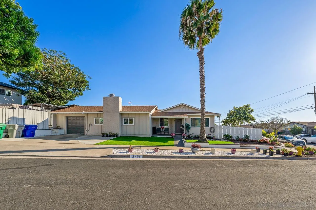 https://cdn.realtyfeed.com/cdn/127/260017946/d33f439b46e35fd08f46901e537e8152.webp