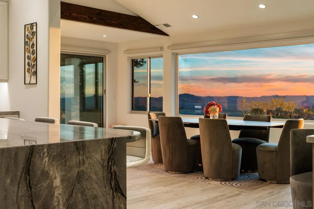 https://cdn.realtyfeed.com/cdn/127/260017949/4ccb8862349f19d0f9b08d7e37dbfeda.webp