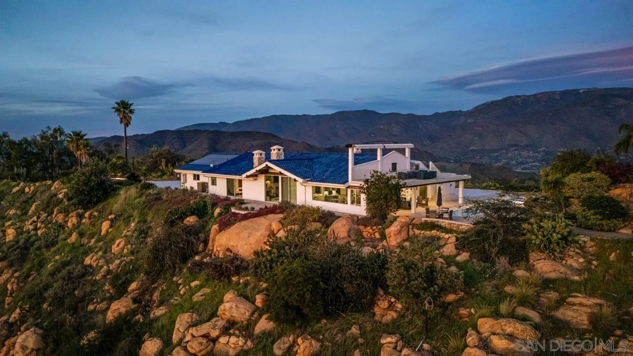 https://cdn.realtyfeed.com/cdn/127/260017949/501ea9be7427ea9c634c7c89818cb4cd.webp