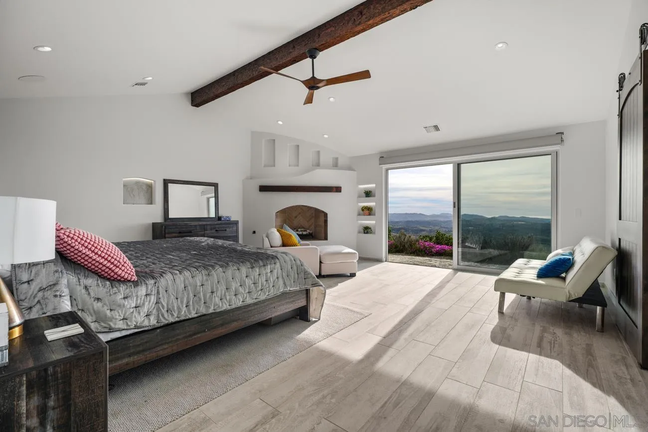 https://cdn.realtyfeed.com/cdn/127/260017949/dcb4067d4d2f2bd9862817eeb3c0b921.webp