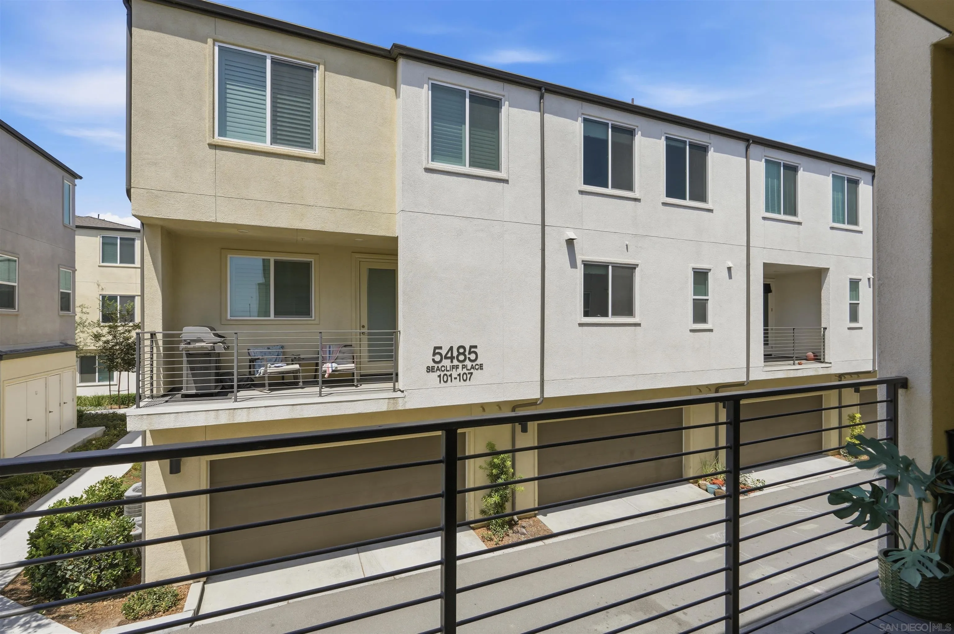 https://cdn.realtyfeed.com/cdn/127/260017961/fac5b79bc3041c12d012da7cdb18abe2.webp