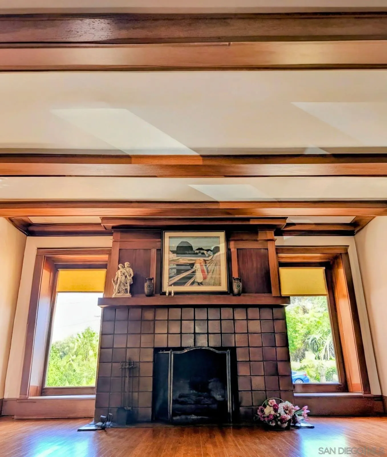 https://cdn.realtyfeed.com/cdn/127/260017963/458b5d098c939fb38b69ba1d28d9d915.webp