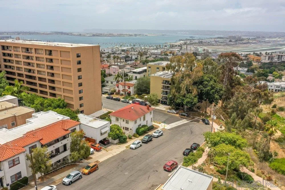 https://cdn.realtyfeed.com/cdn/127/260017963/840af9cbd1ba9b60ff5b6aac7fbf751c.webp