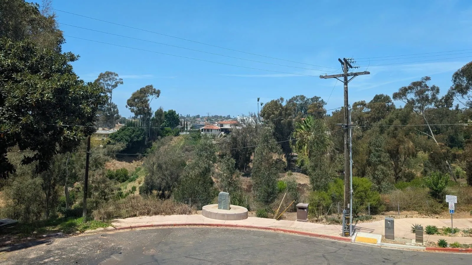 https://cdn.realtyfeed.com/cdn/127/260017963/c59097a1832eff9a008c586b50d190b8.webp