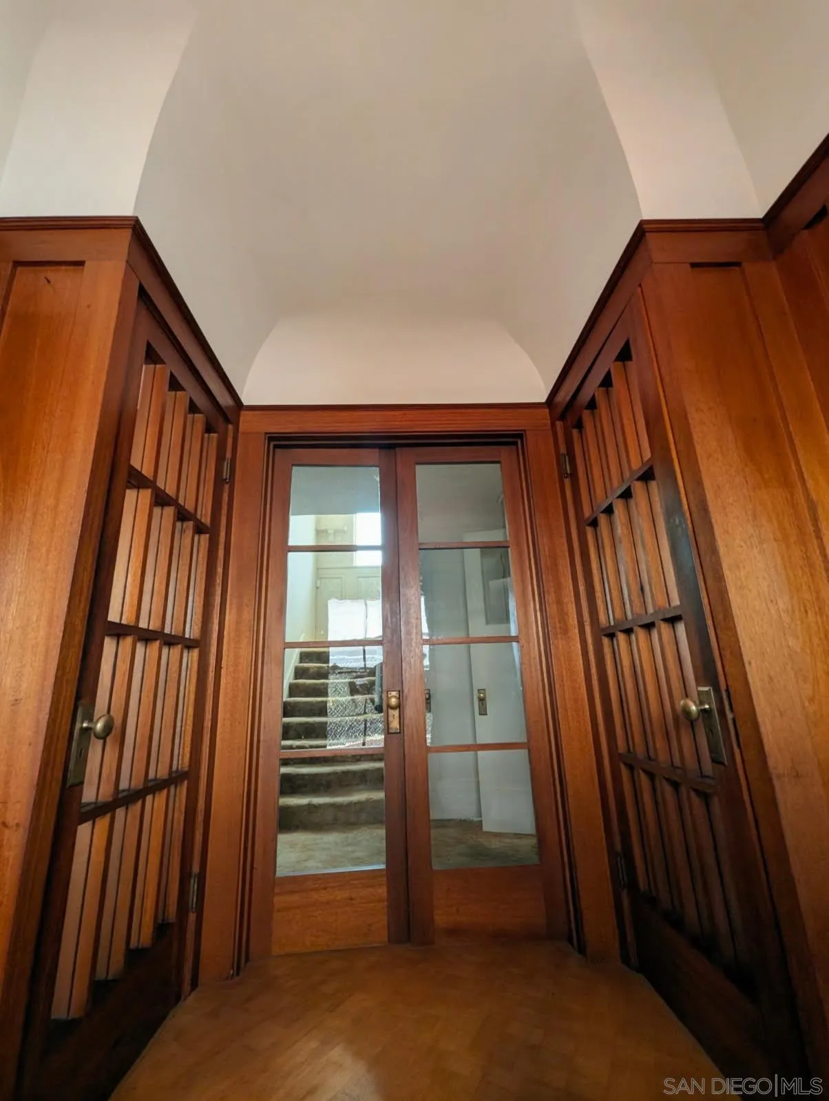 https://cdn.realtyfeed.com/cdn/127/260017963/ca5aaf0b2d1e85c6eb71a0f9d83b707f.webp