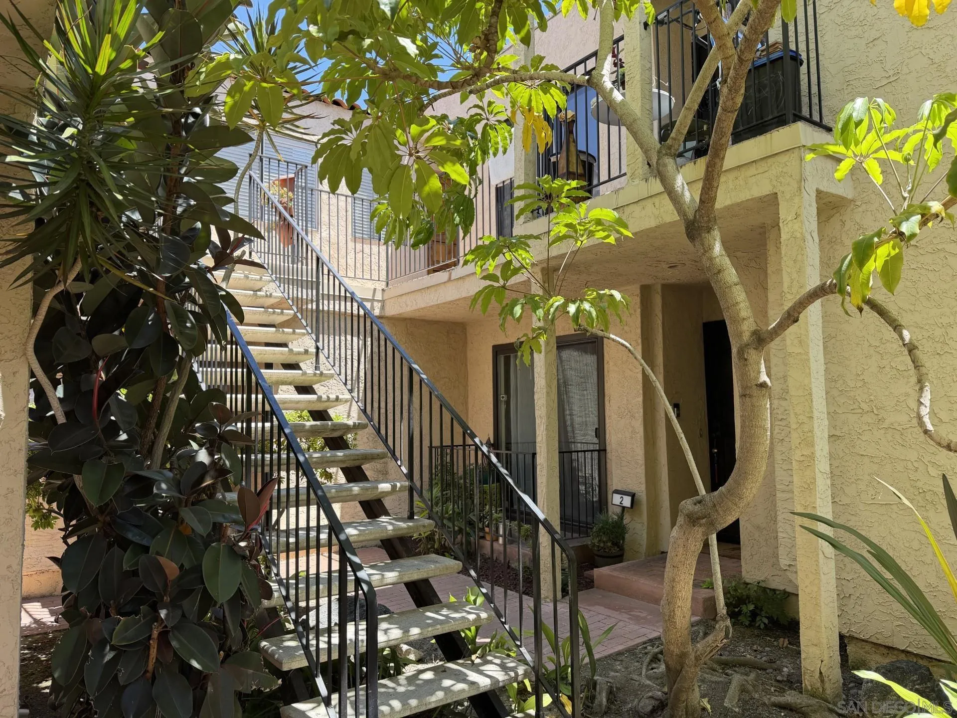 https://cdn.realtyfeed.com/cdn/127/260017965/47bcafedee938b8d718c02778111aef1.webp