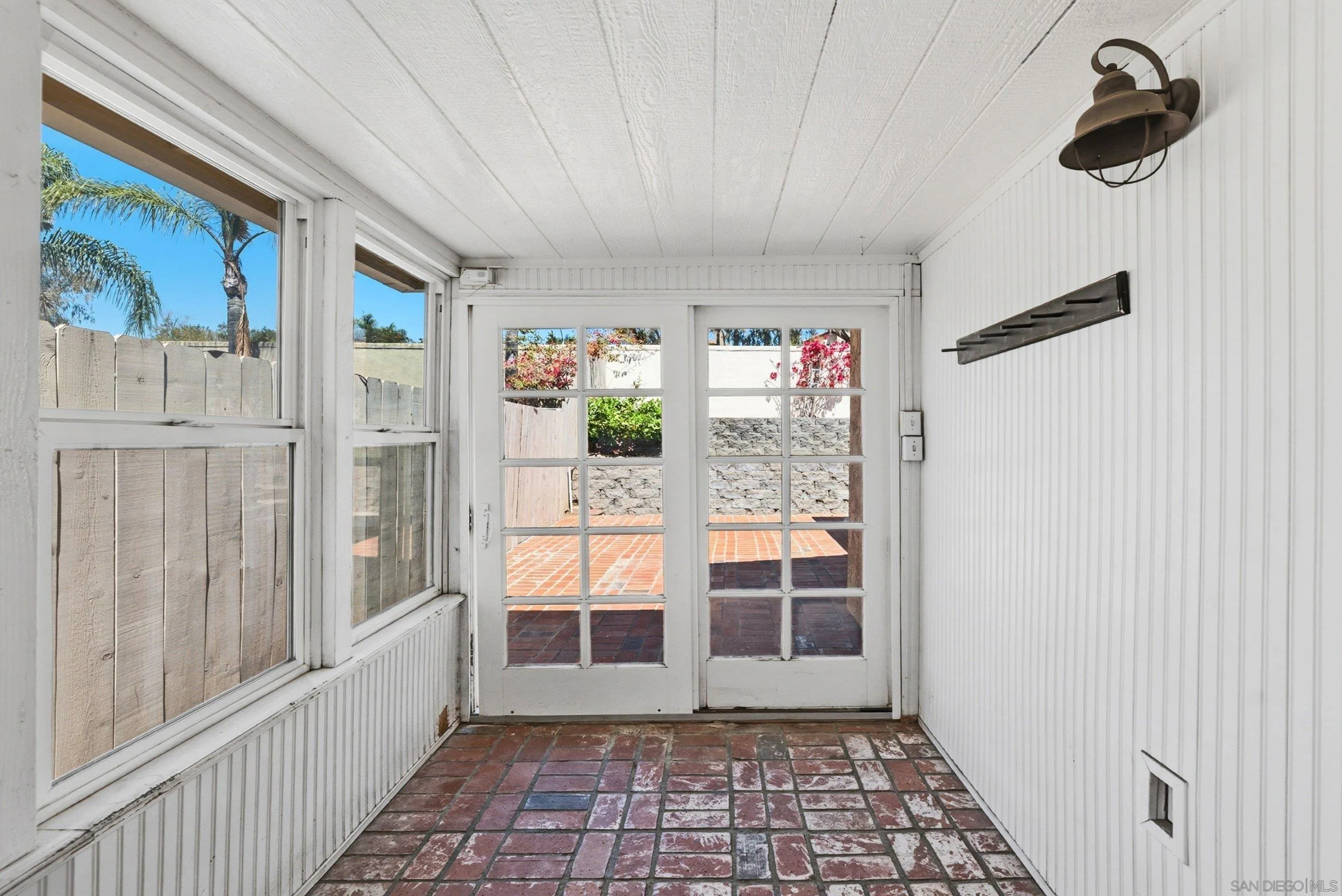 https://cdn.realtyfeed.com/cdn/127/260017968/022c2a4c2c239ae73f282472a36c5072.webp